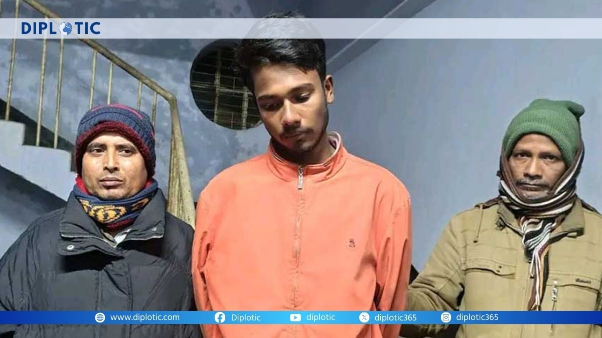 চবিতে রামদাসহ বহিরাগত ছাত্রলীগ কর্মী আটক