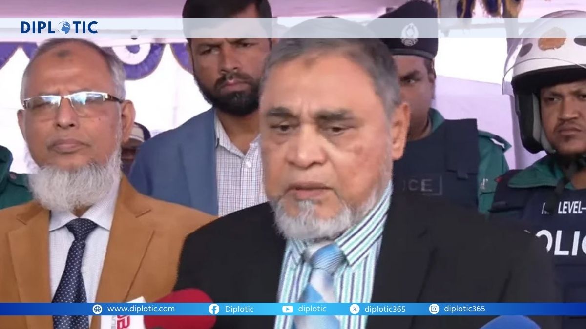 “পাতানো নির্বাচনের যুগ শেষ”: আপিল বুথ পরিদর্শনে সিইসির দৃঢ় বার্তা