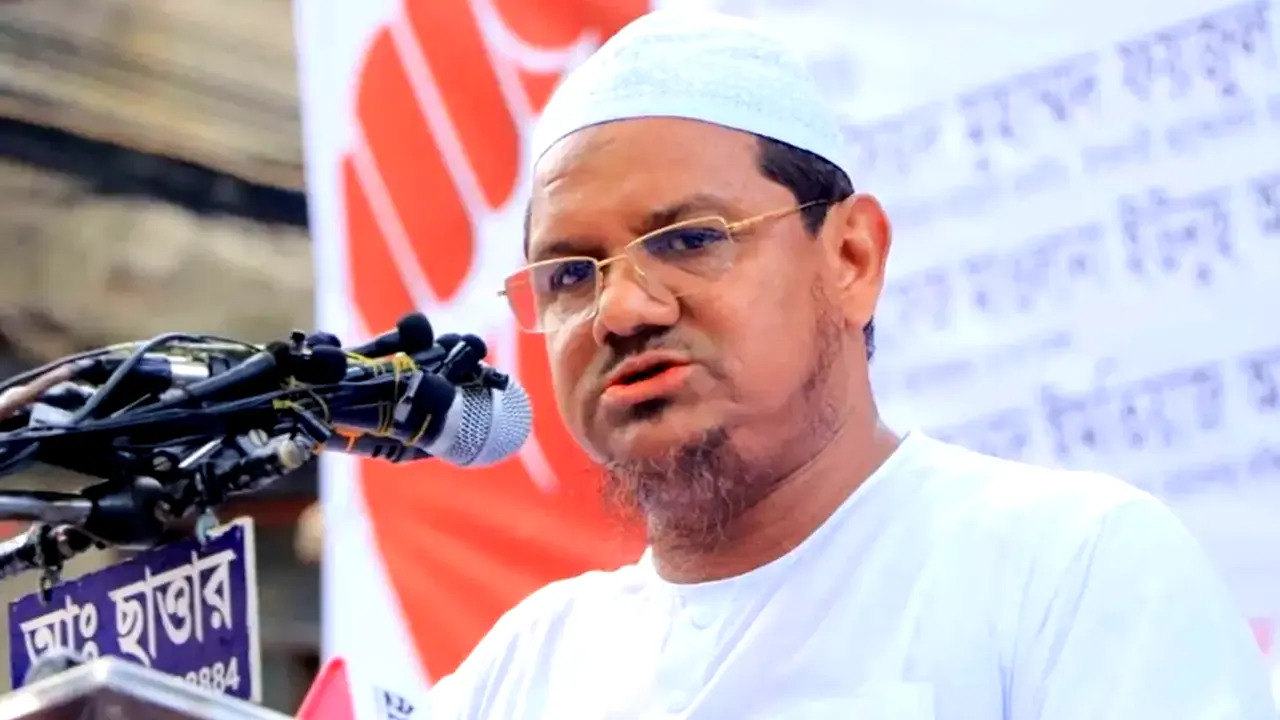 জুলাই সনদের আলোচনা রাজনীতি থেকে হারিয়ে গেছে : চরমোনাই পীর